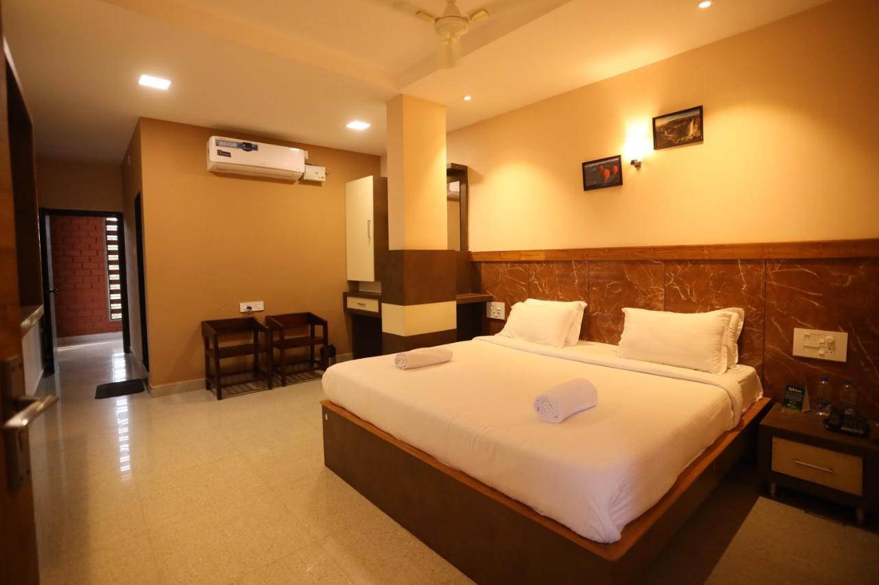 Hotel Southern Heritage Udupi Extérieur photo